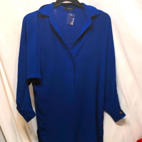 Olivaceous long dark blue blouse